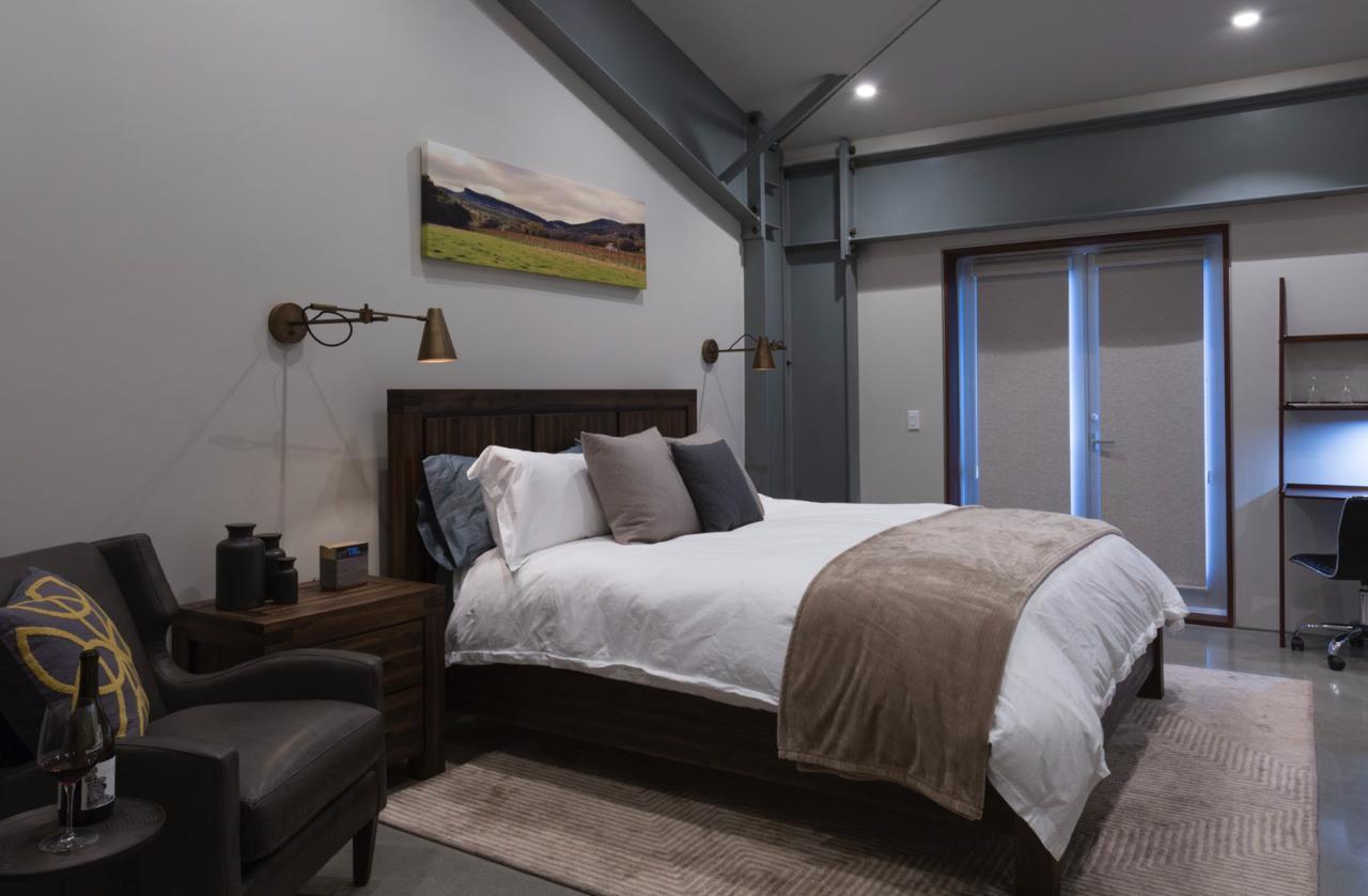 Bed And Barrel At Stonehouse Cellars Bed & Breakfast Clearlake Oaks Exterior photo